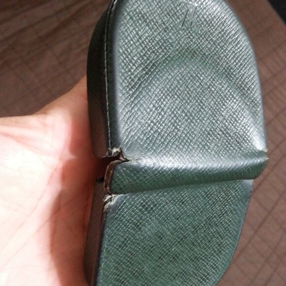 Vintage LV Louis Vuitton Taiga Leather Coin Wallet Case Holder Green  Women Men - Picture 10 of 16